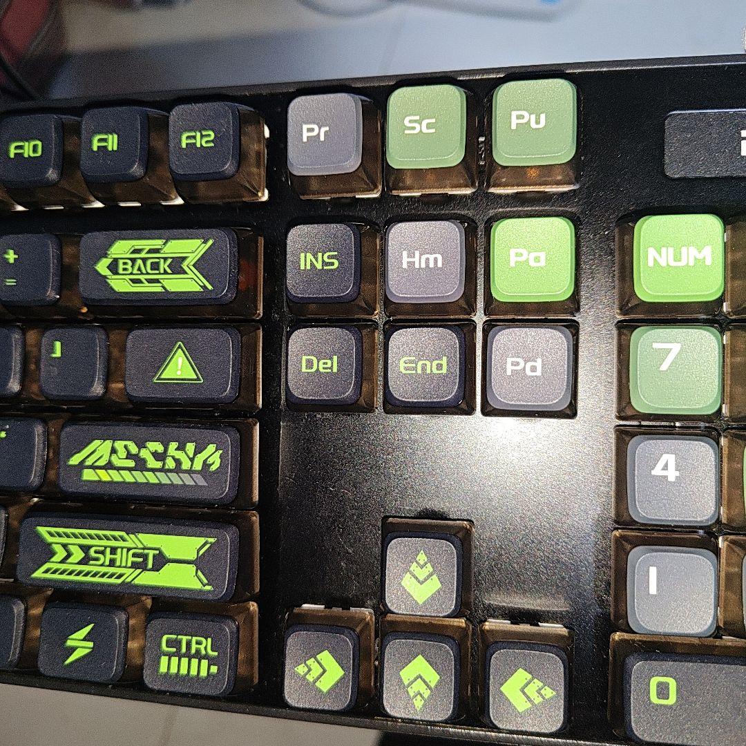 DAREU 緑 LK175 黒軸 RGB 単色 ゲーミングキーボード