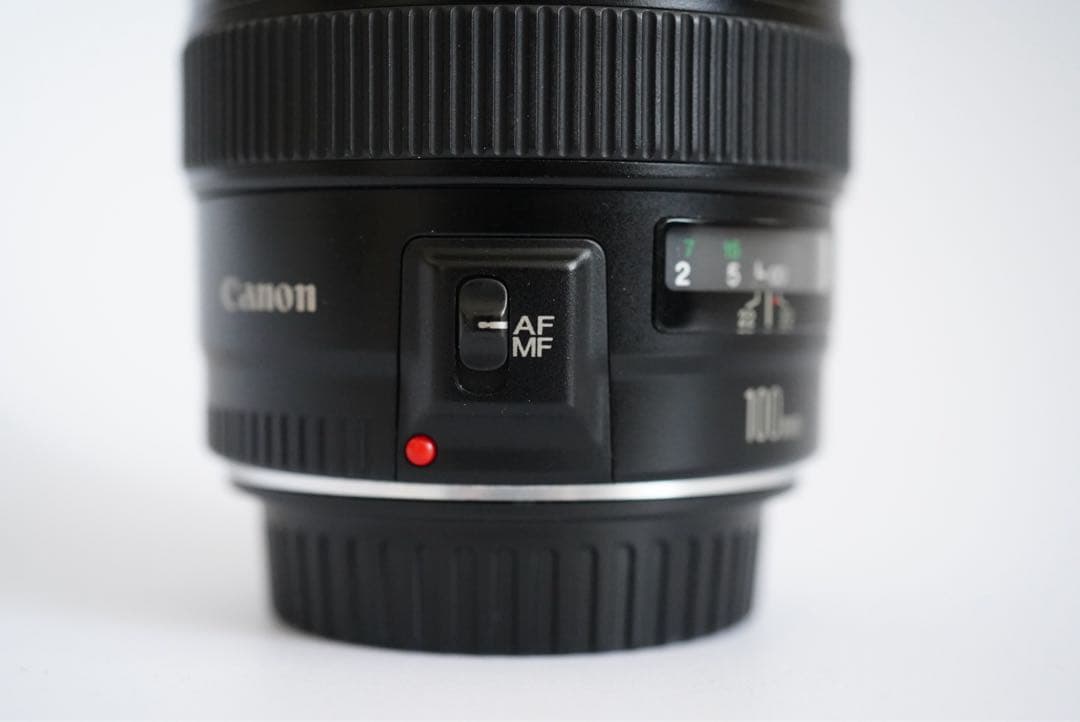 Canon EF 100mm f/2 単焦点レンズ 訳あり