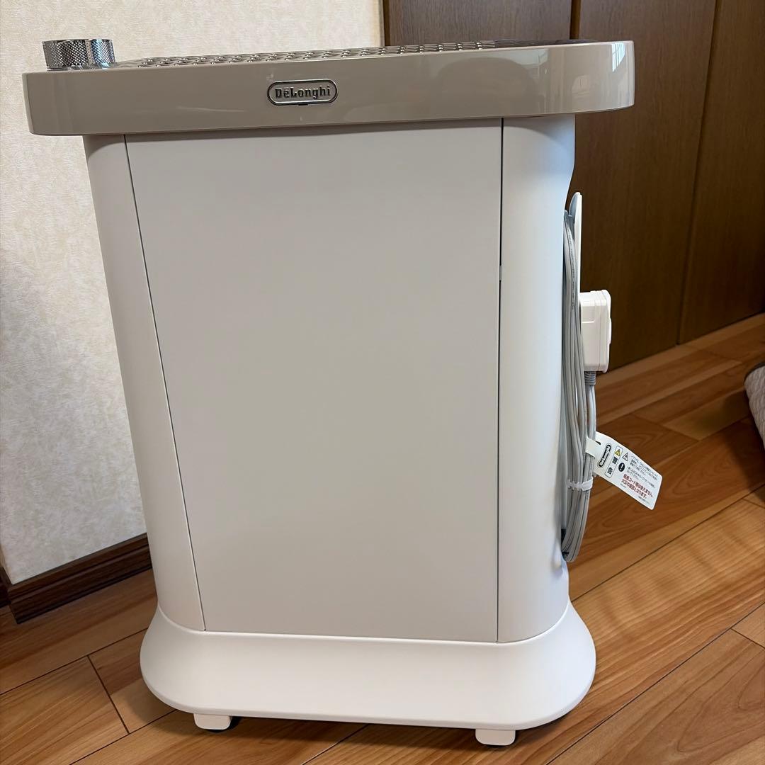 美品　デロンギ マルチダイナミックヒーター ソラーレ Wi-Fiモデル