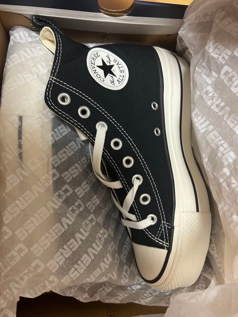 RADWIMPS コンバースコラボスニーカー