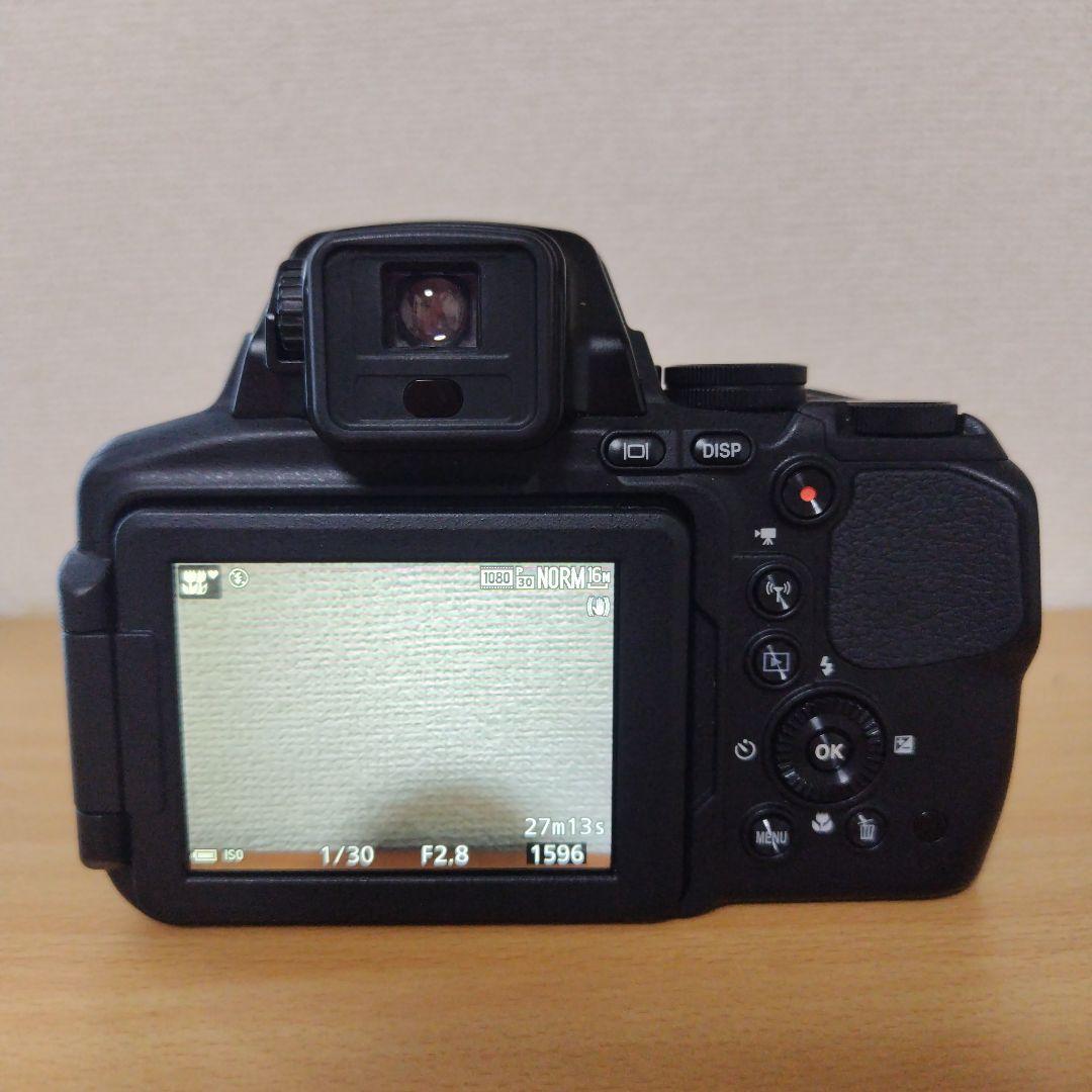 ニコン　COOLPIX P900