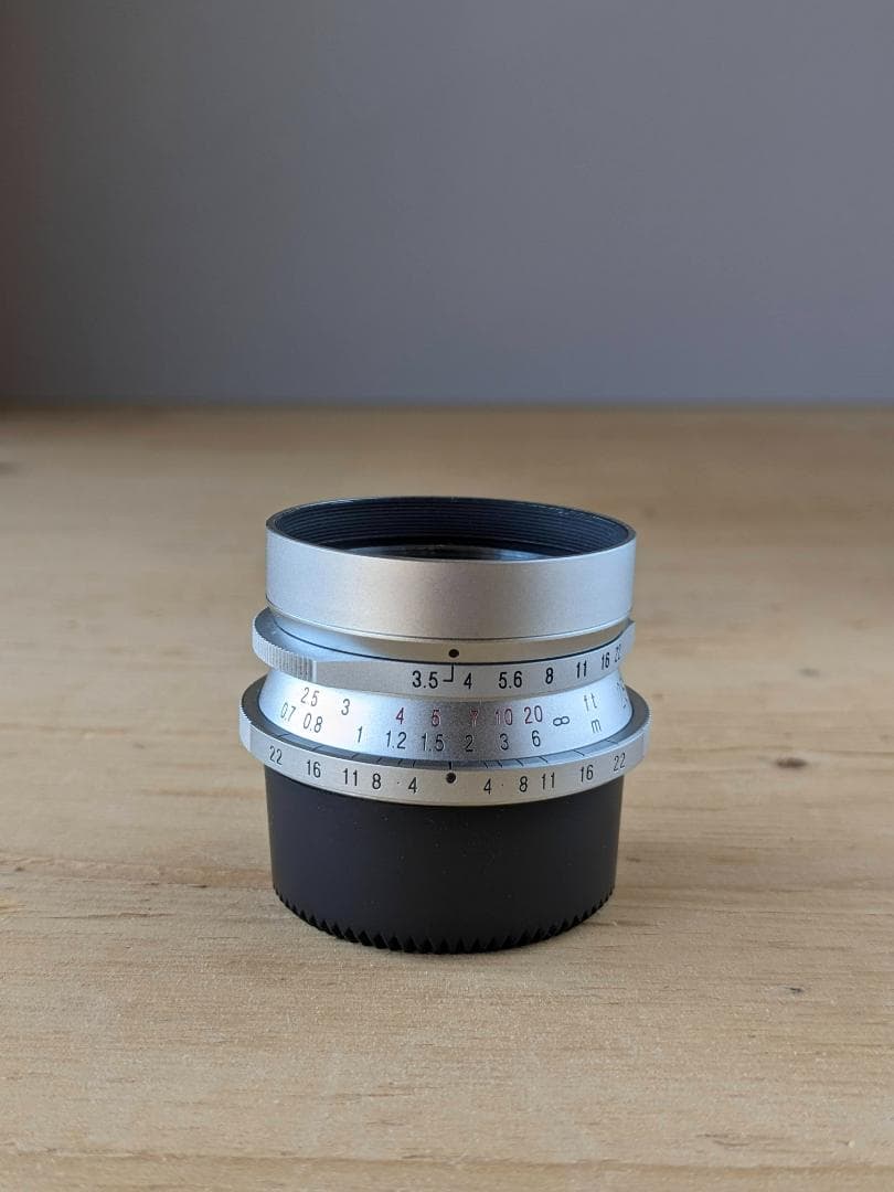 Voigtländer COLOR SKOPAR 28mmF3.5ファインダー付