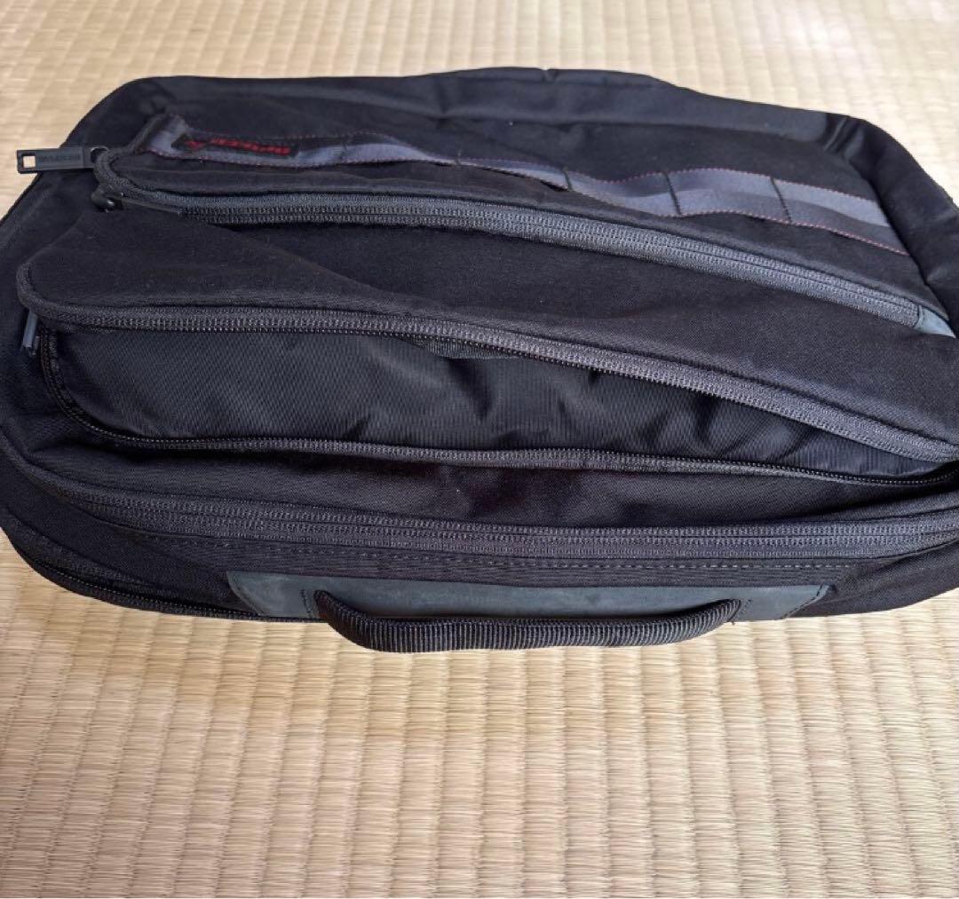 ブリーフィング　ショルダーバッグ　主にPC用　未使用品