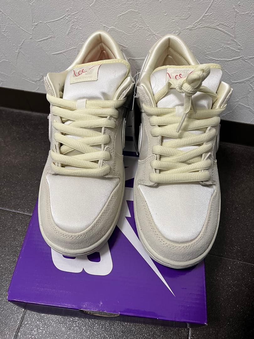 Nike Dunk Low ホワイト