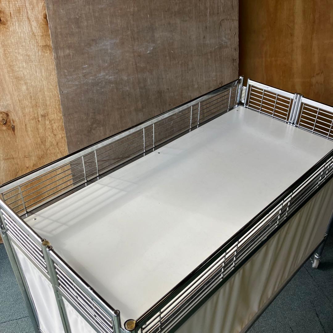 折り畳み式販売用ワゴン