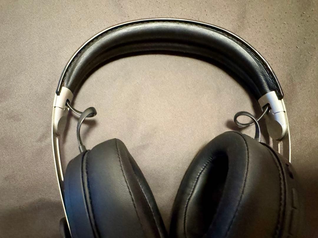 美品　ゼンハイザーモメンタム3 SENNHEISERM3AEBTXL BLACK