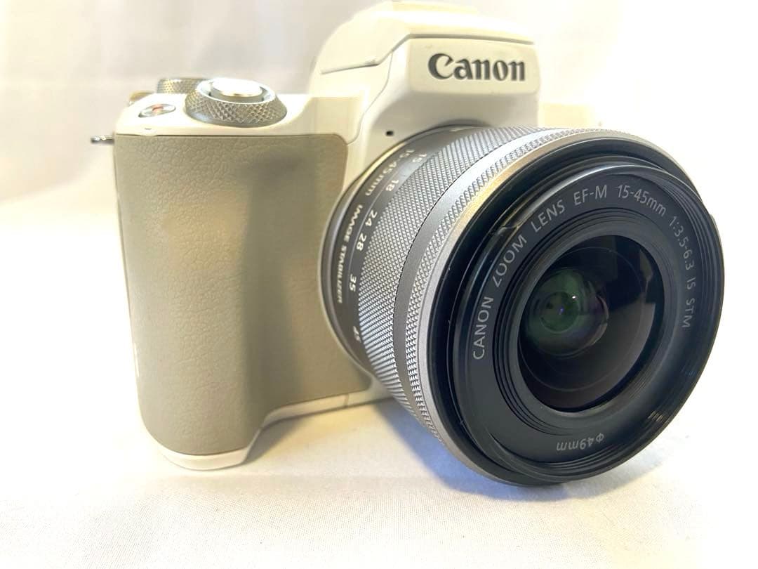 Canon EOS Kiss M EF-M 15-45mm レンズキット