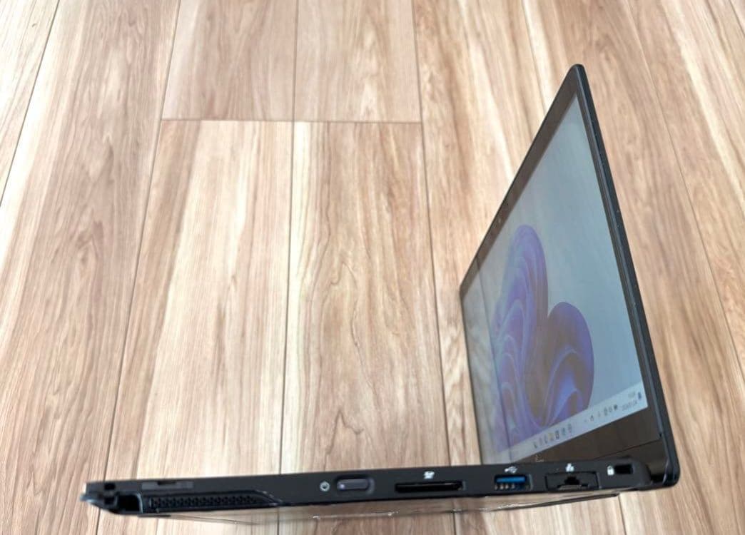 LIFEBOOK U939X/A　LTE対応モデル