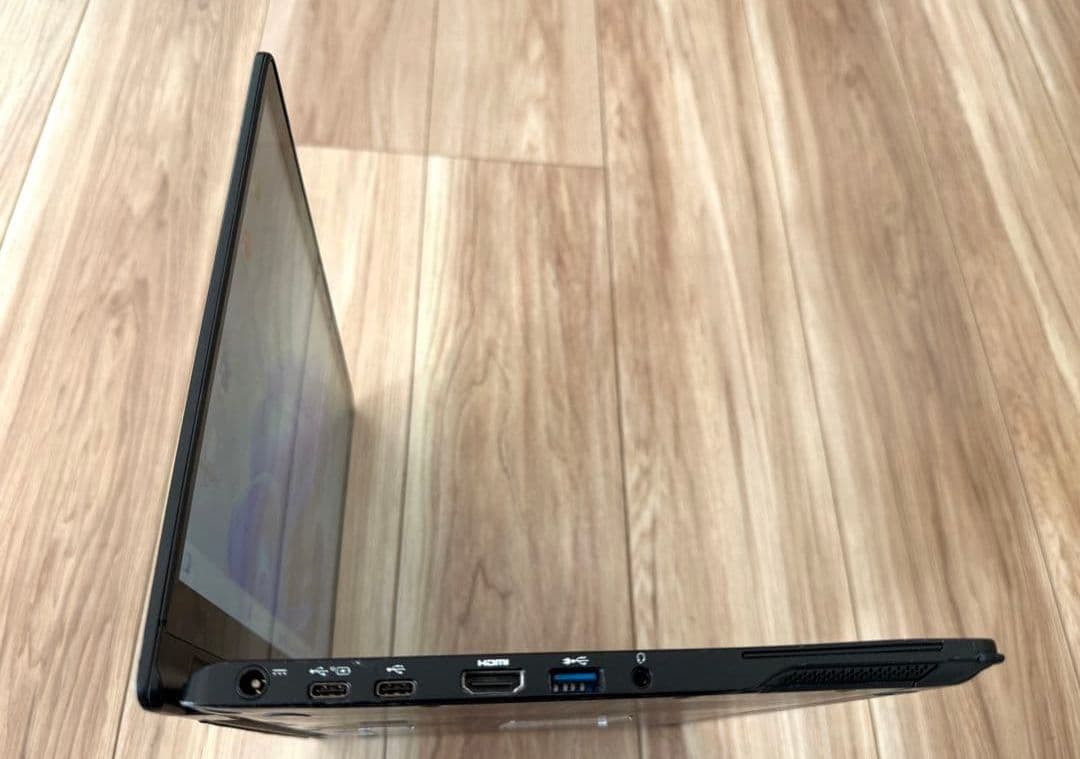 LIFEBOOK U939X/A　LTE対応モデル