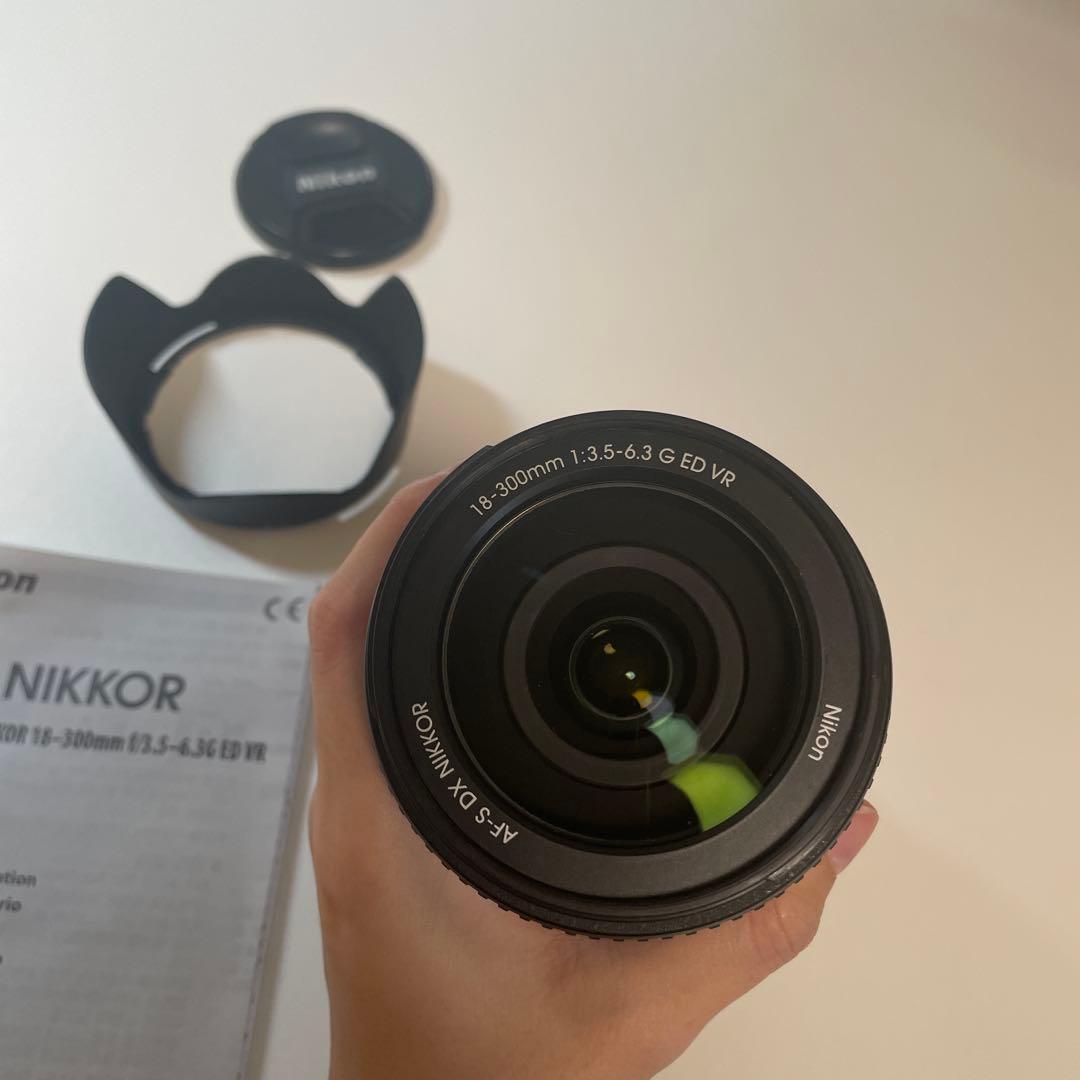 【専売品】Nikon AF-S DX NIKKOR 18-300mm VR
