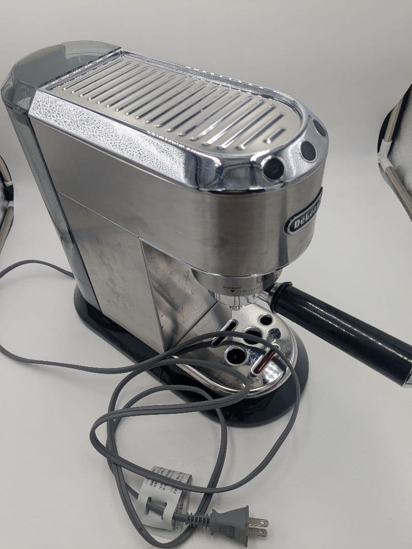 DeLonghi デロンギ EC680M エスプレッソマシン