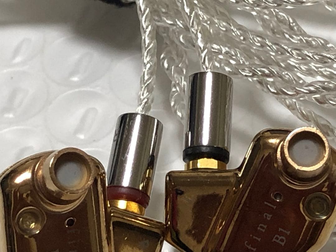 イヤホン final B1