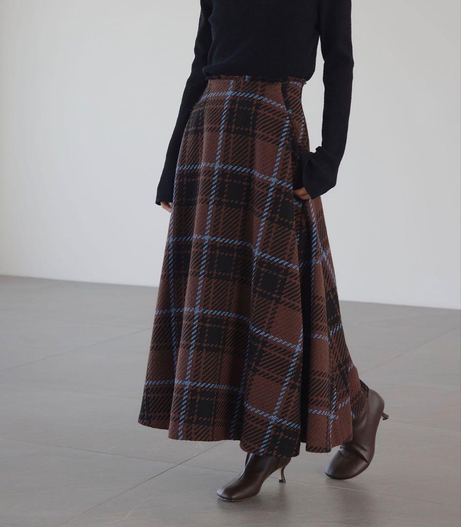 ツィードライクチェックフレアスカート　EMMEL REFINES