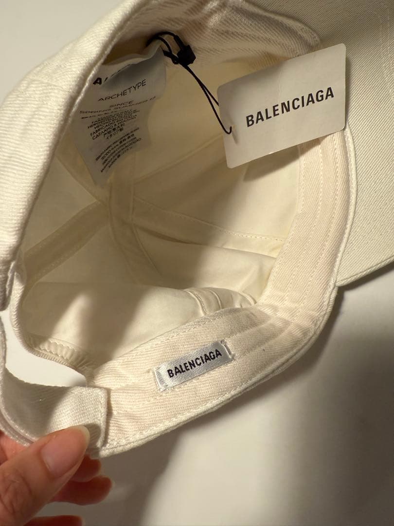 新品未使用BALENCIAGA バレンシアガ ARCHETYPE キャップ