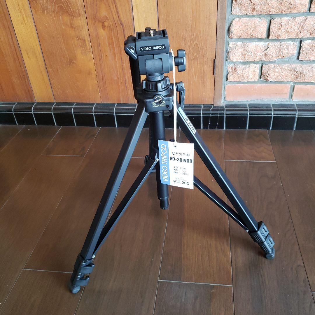 ビデオ三脚