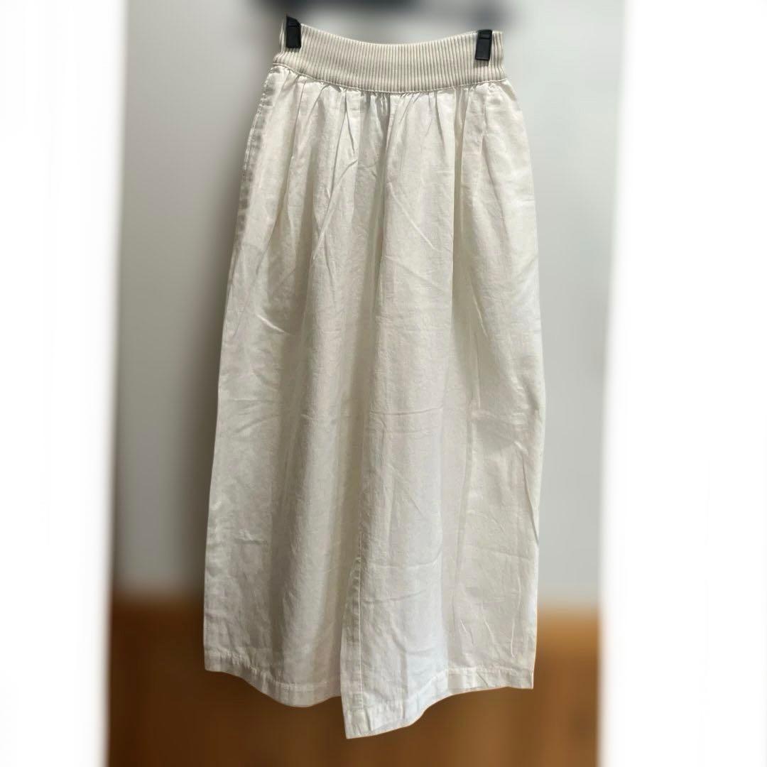 未使用品　M.&KYOKO 白色　ガウチョパンツ