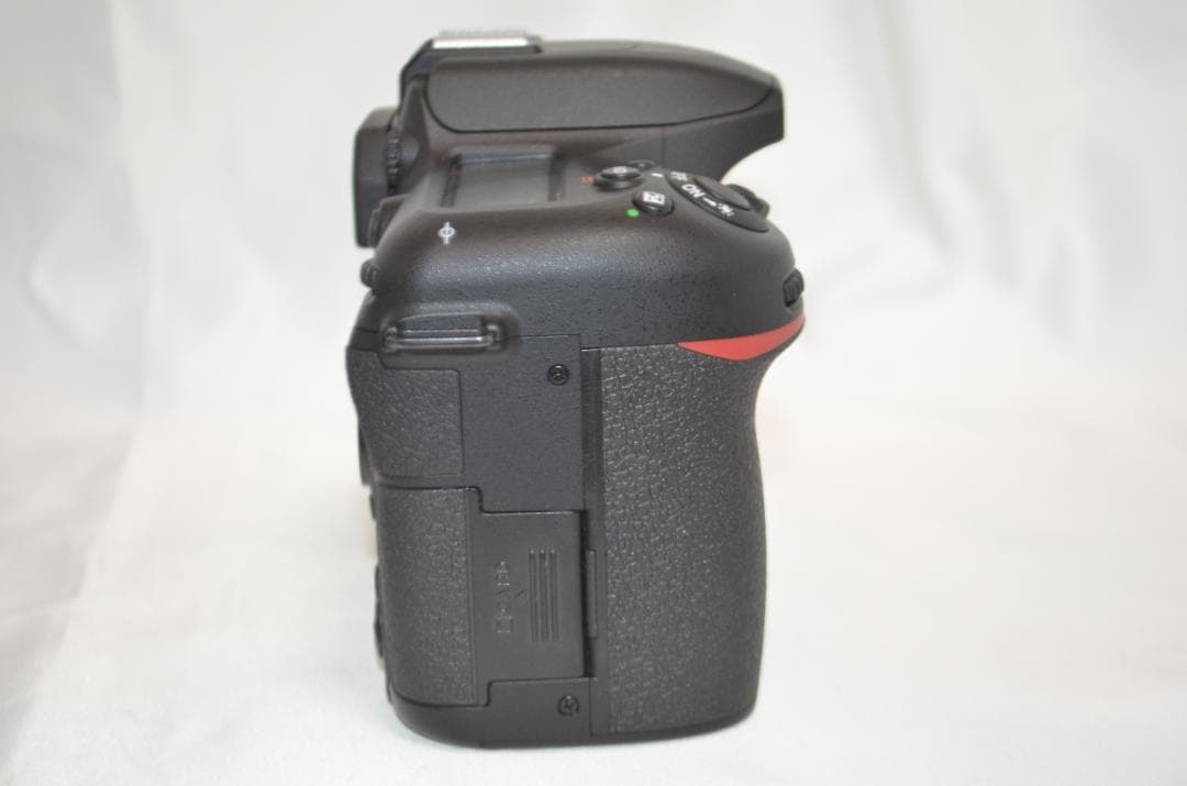 滅多にないシャッター数999回以下 Nikon D7500☆Wi-Fi搭載