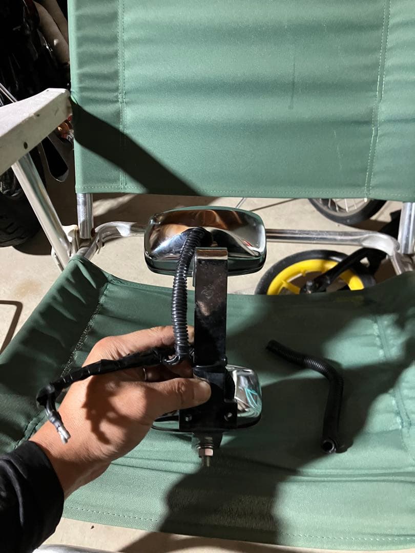 sr400 ヘッドライト