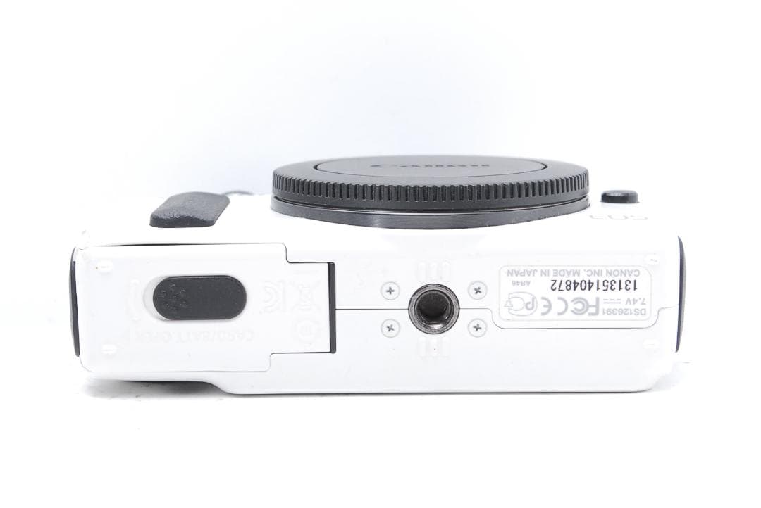 高性能ミラーレス　Canon EOS M　スマホ転送　小型軽量　持ち運びに最適