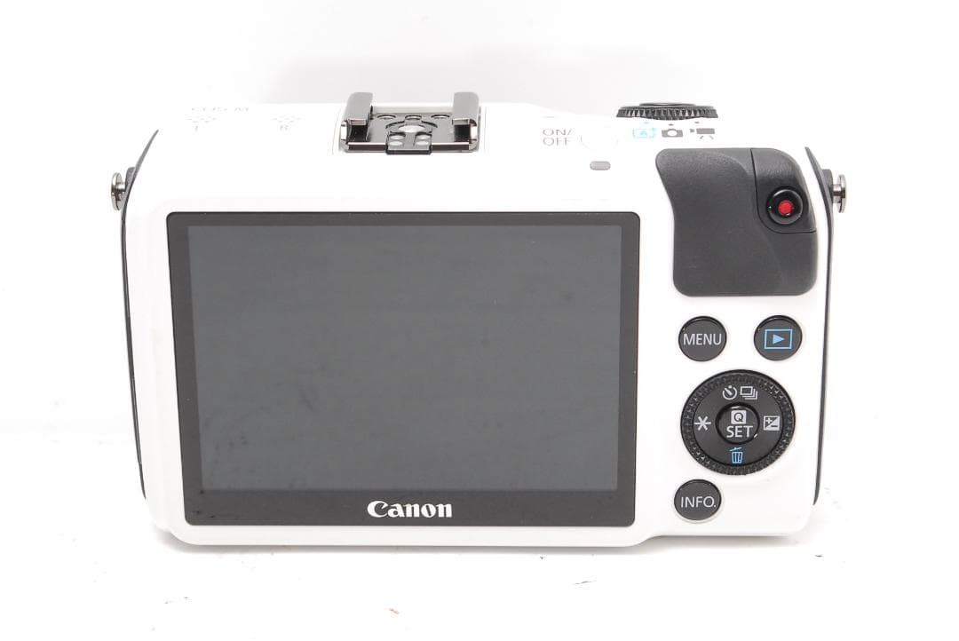 高性能ミラーレス　Canon EOS M　スマホ転送　小型軽量　持ち運びに最適