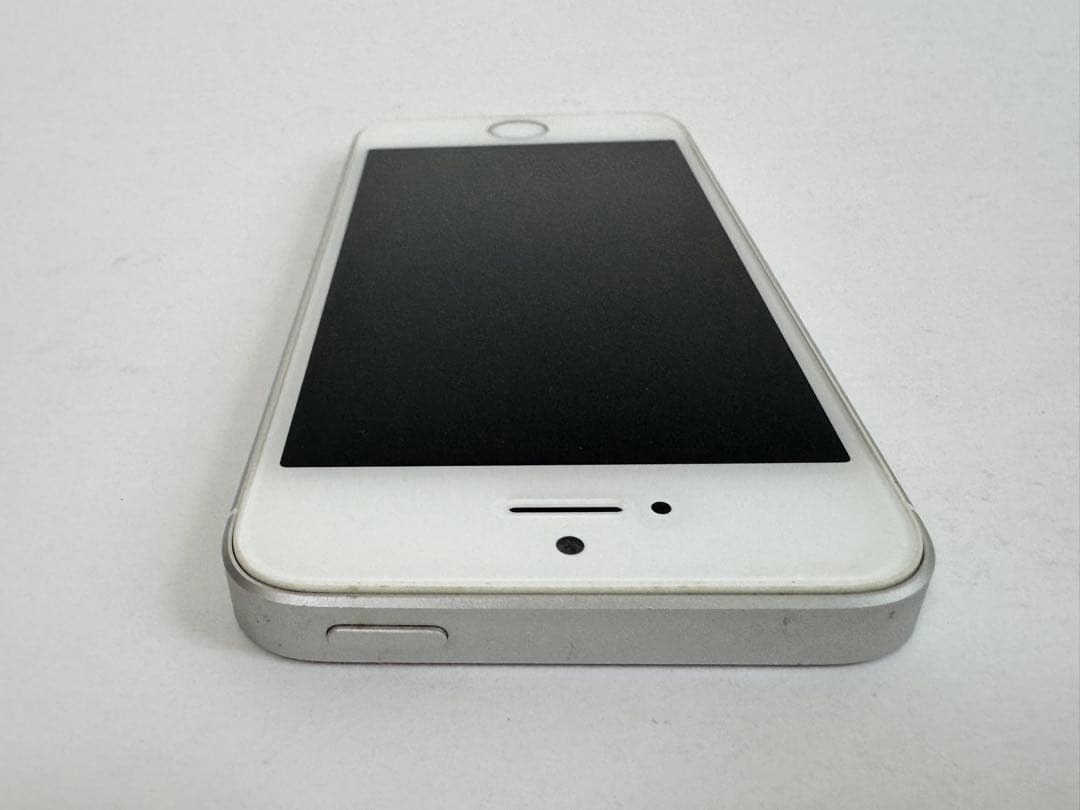 iPhone SE 第2世代 64GB ホワイト