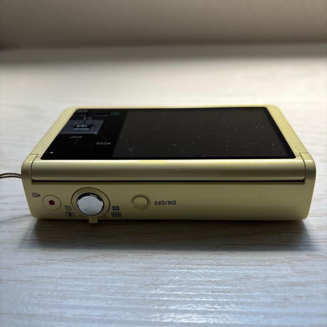 デジタルカメラ CASIO EXlLIM EX ZR70