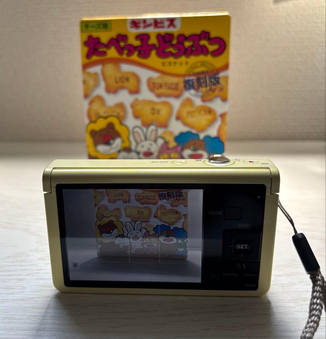 デジタルカメラ CASIO EXlLIM EX ZR70