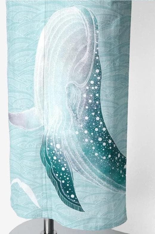 etoile.5❤️ ★ミントグリーン地にクジラと波柄★めずらしい絵羽浴衣