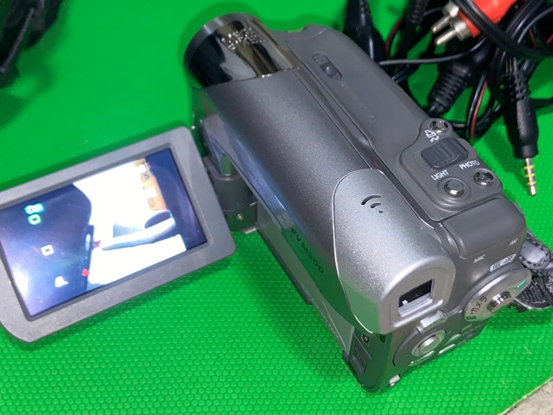 ビデオカメラ FVM300 canon