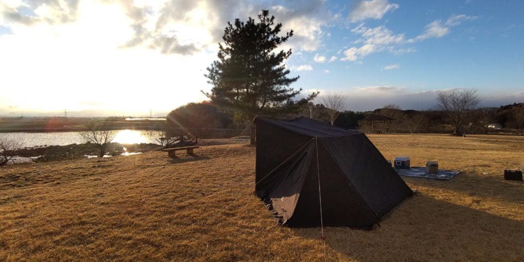 専用。G.Gパップテント2.0ブラック 前幕二股ポール グランドシートセット