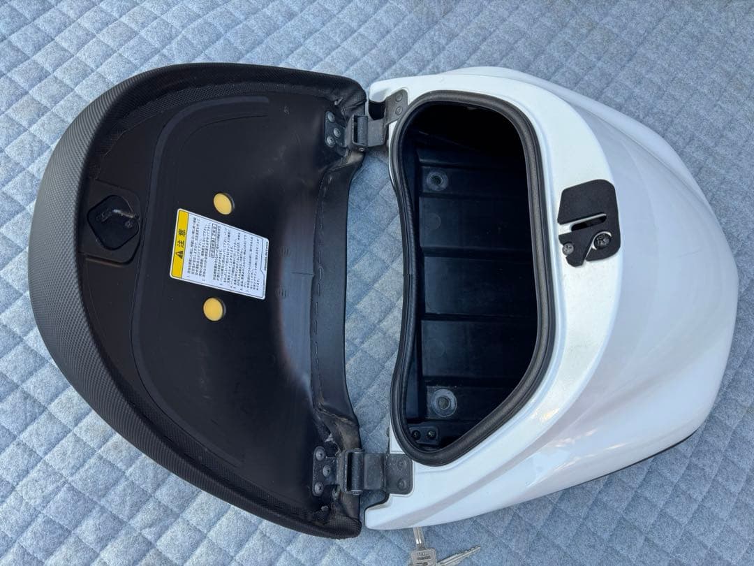 ホンダ 純正 フォルツァMF10クルージングバックレスト