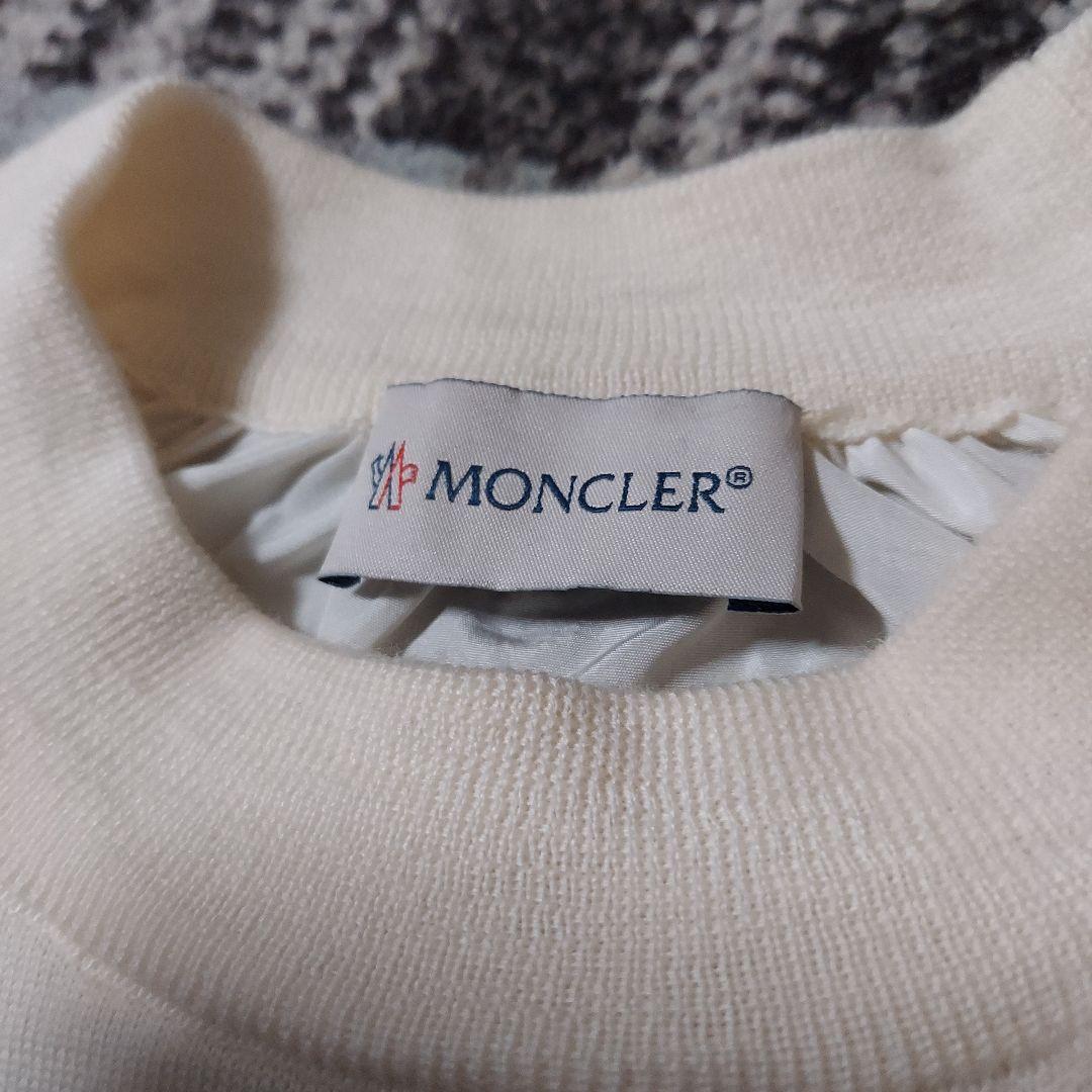 MONCLER モンクレール　切り返しバックナイロンセーター