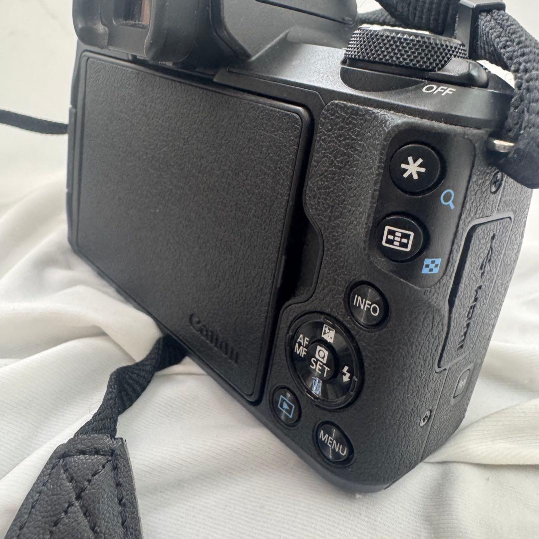 Canon EOS Kiss M 15-45mm EFM55-200mm レンズ