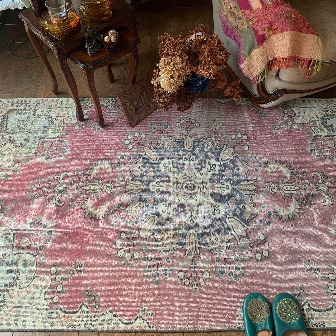 ペールピンク　トルコヴィンテージラグ　215×116 メダリオン