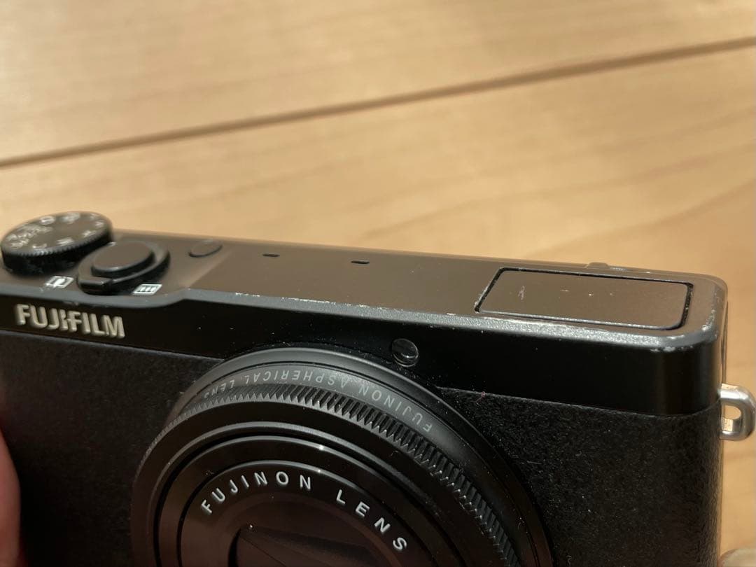 Tsuki　Fujifilm XQ1 コンパクトデジタルカメラ