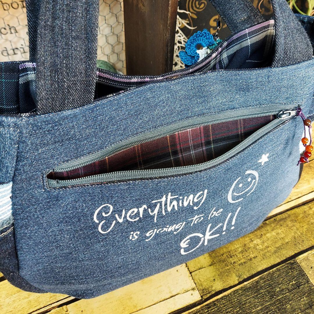刺繍デニムバック　No.673　デニムリメイク　スマイリー　刺繍バック