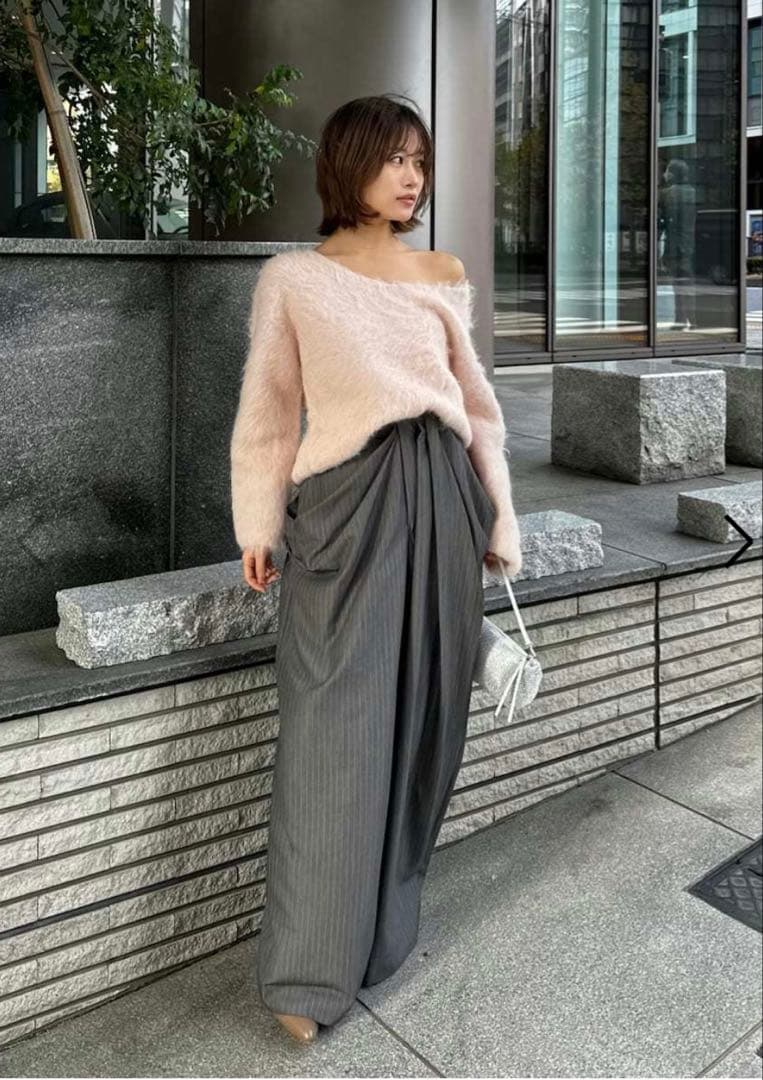 スリアルパカVネックプルオーバー snidel