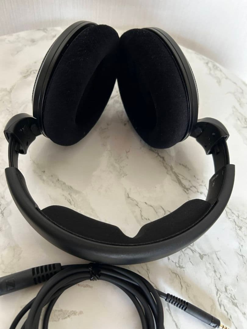 Sennheiser ゼンハイザー　HD 560S 有線ヘッドホン