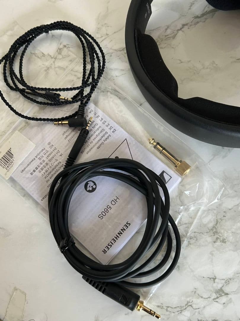 Sennheiser ゼンハイザー　HD 560S 有線ヘッドホン