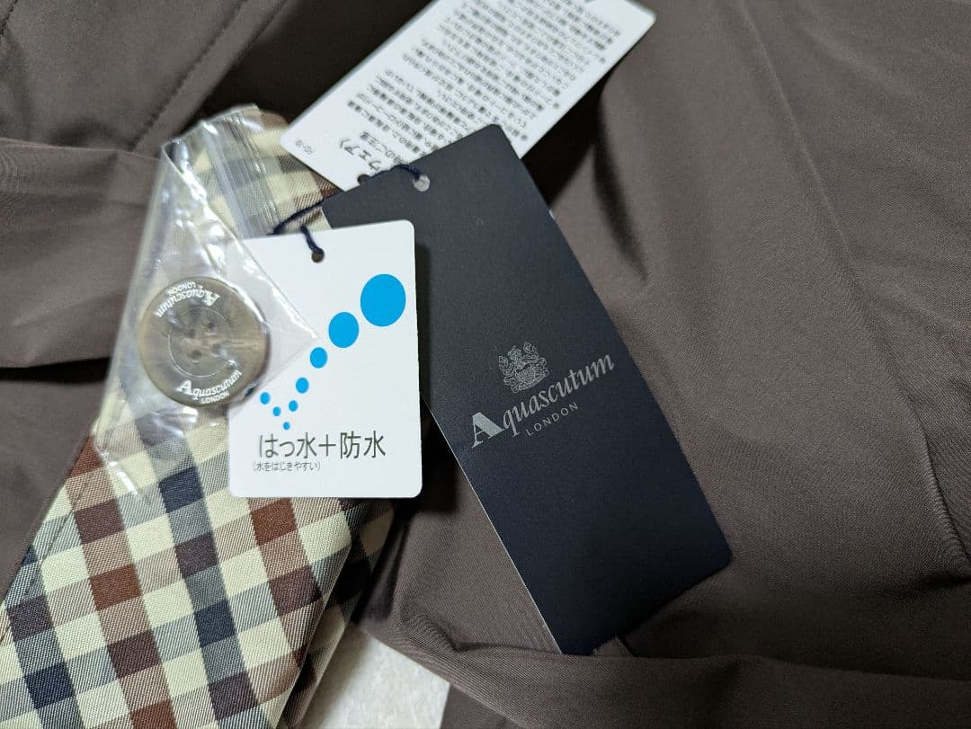 新品アクアスキュータム トレンチデザイン レインコート LLサイズ 大きいサイズ
