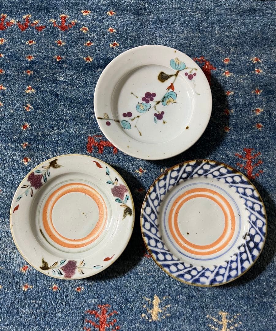 砥部焼中田窯【5寸リム皿】3枚（スズラン柄訳あり）