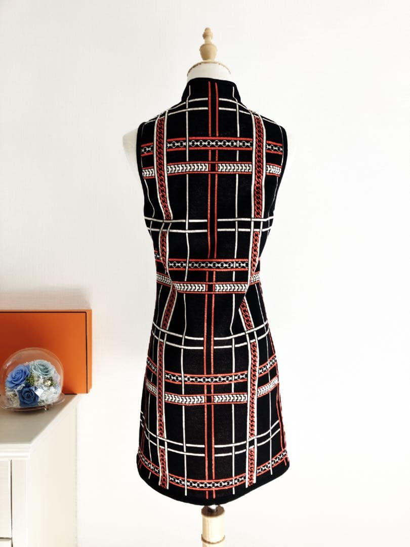 新品 HERMES タータンチェック柄 ジップアップ　ジレ　アウター　ワンピース
