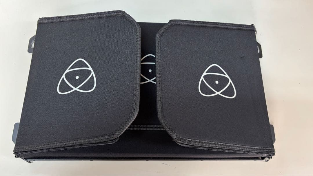 Atomos Sumo19 液晶モニター　 中古　ケース付き