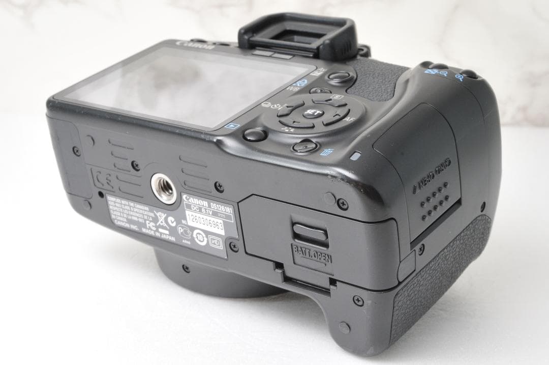 Canon EOS Kiss X2⭐️ショット数少なめ❣️スマホ転送 一眼レフ