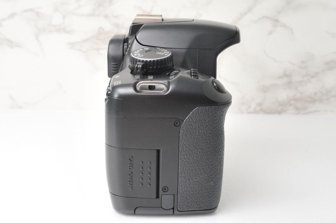 Canon EOS Kiss X2⭐️ショット数少なめ❣️スマホ転送 一眼レフ