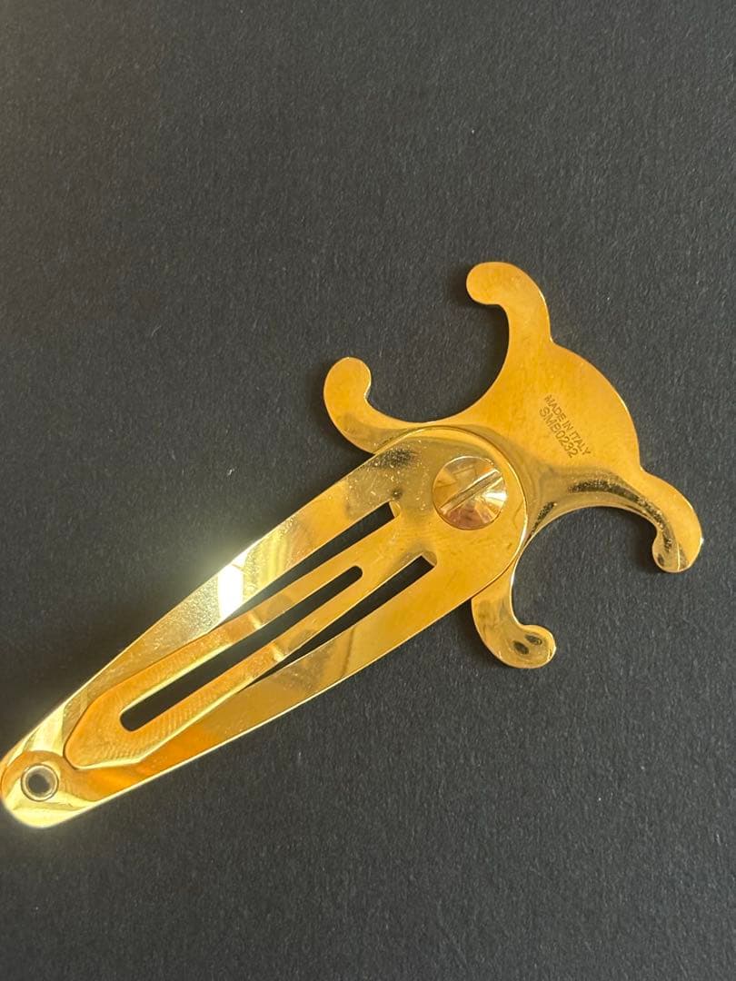 CELINE トリオンフ ヘアピン ゴールド