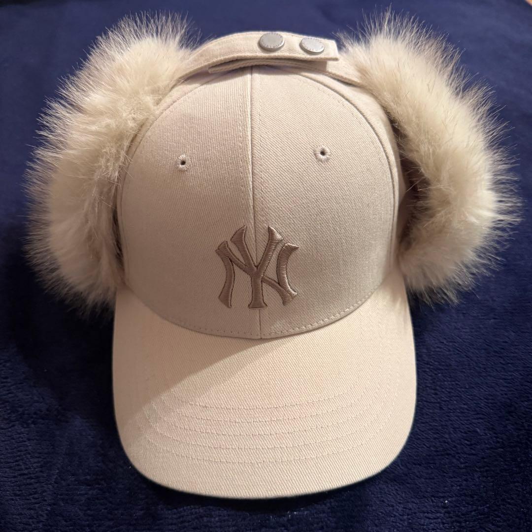 MLB 韓国 キャップ ホワイト 白 フライト ファー 冬 aespa カリナ