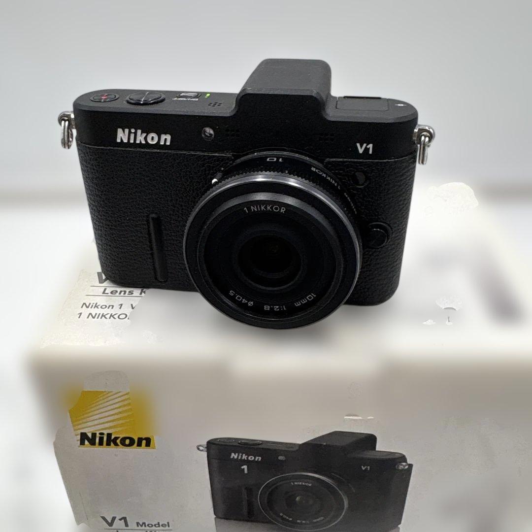 美品　Nikon 1 V1 10mmレンズキット
