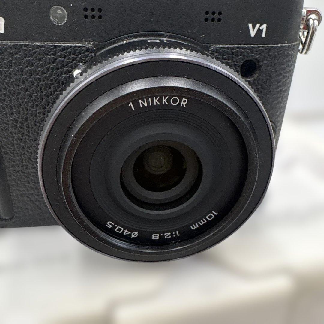 美品　Nikon 1 V1 10mmレンズキット