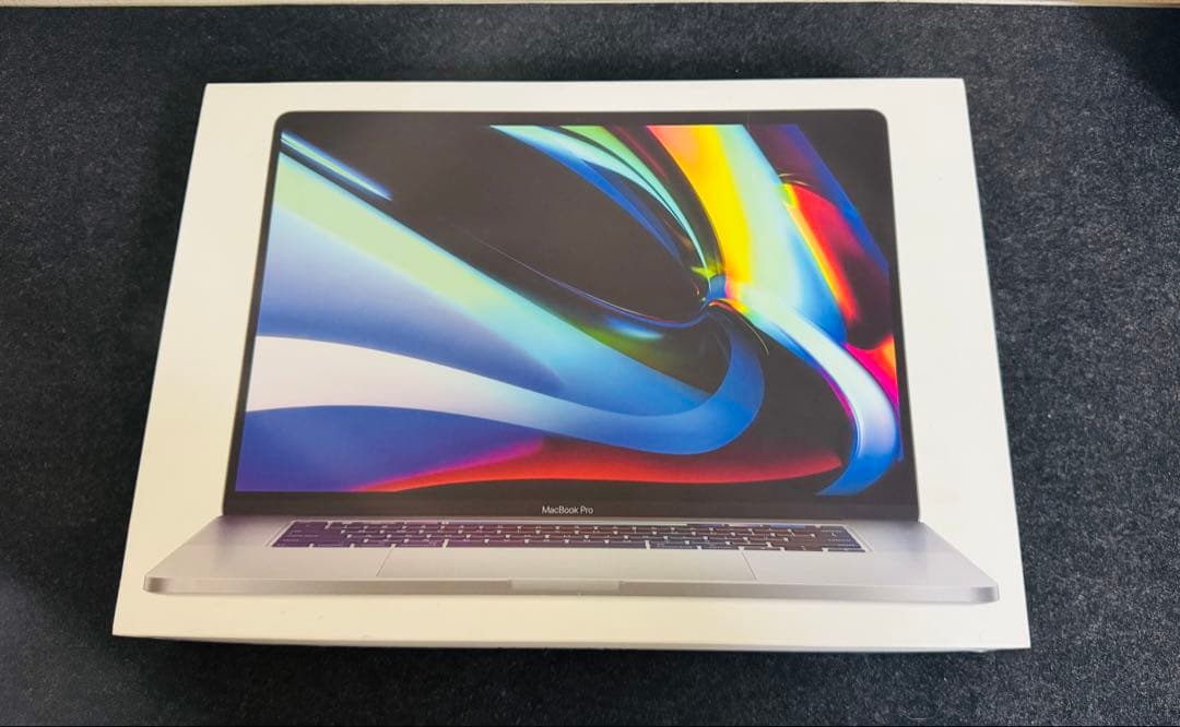 MacBook Pro 16インチ Core i9/32gb/1TB